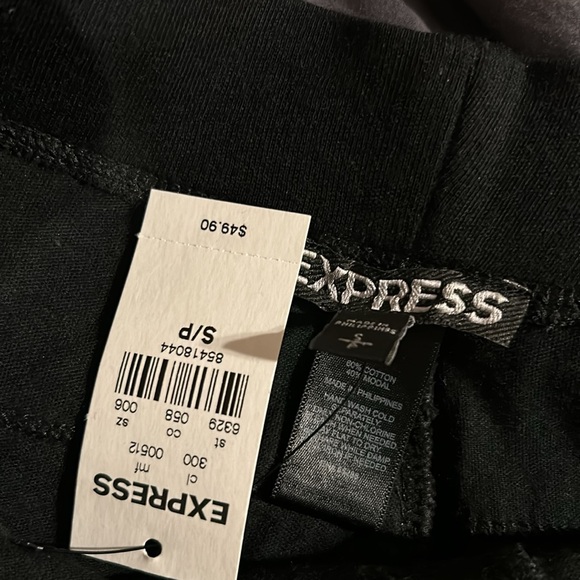 Express summer Dress Short - Picture 3 of 3